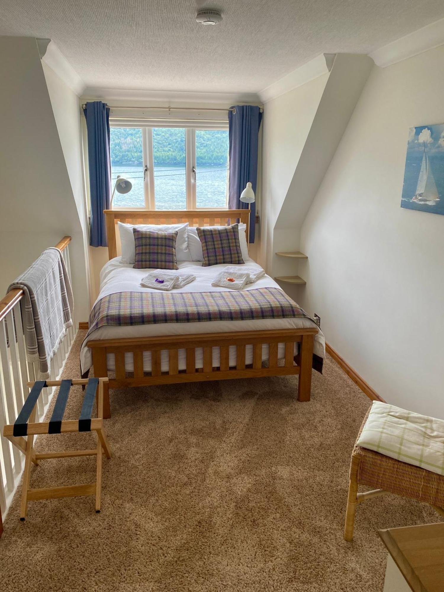 Rowan House B&B Rooms & A Self Catering Apartment Lochgoilhead Exterior photo