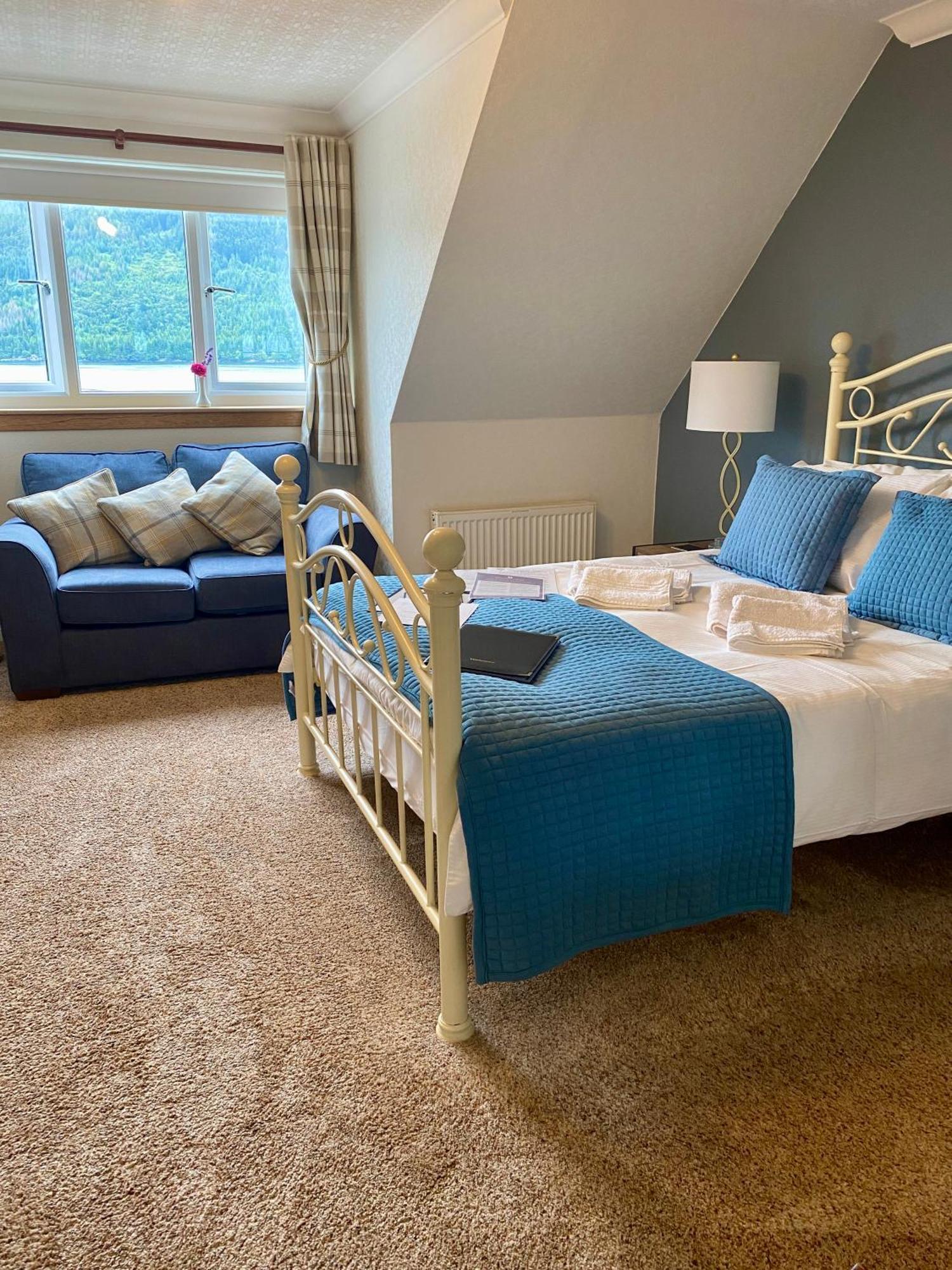 Rowan House B&B Rooms & A Self Catering Apartment Lochgoilhead Exterior photo